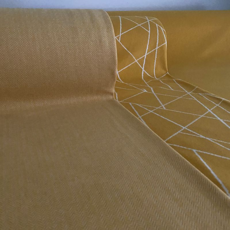 Strikket jacquard OffWhite/Sennepsgul- lite mønster